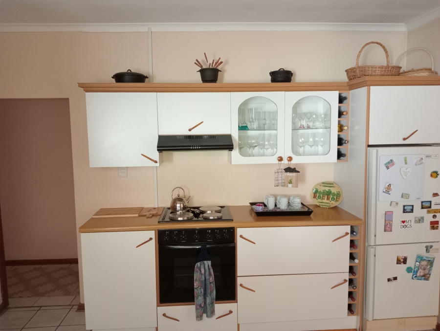3 Bedroom Property for Sale in Campher Park Eastern Cape